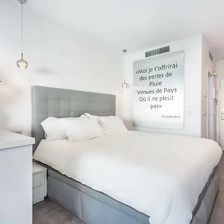 아파트 By Riva - Outstanding, Contemporary In Puerto Banus Gardens
