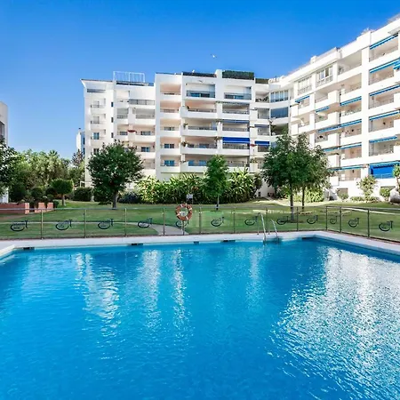 By Riva - Outstanding, Contemporary In Puerto Banus Gardens 아파트