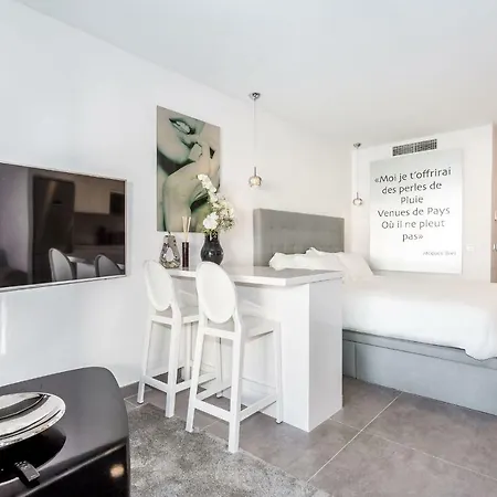 By Riva - Outstanding, Contemporary In Puerto Banus Gardens Appartamento Marbella